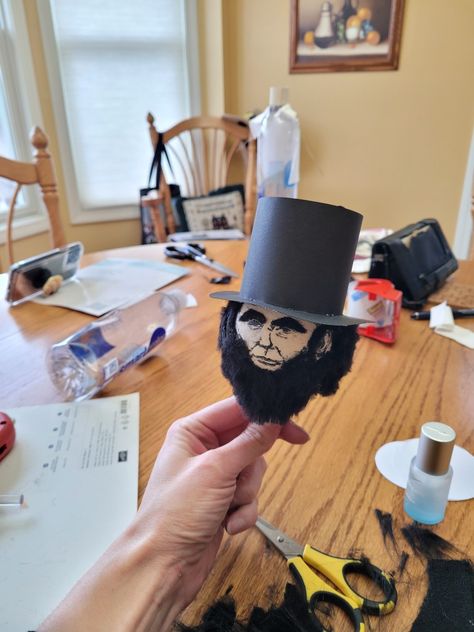 Bottle Buddy Project How To Make, Abraham Lincoln Hat Craft, Abe Lincoln Crafts For Kids, Abraham Lincoln School Project, Abe Lincoln Activities For Kids, George Washington Bottle Buddy, Bottle Buddy, Abraham Lincoln Biography, Summer Crafts For Kids