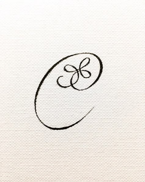 B Design Letter, Fancy Letter A Design, S Letter Aesthetic, Algorithms Instagram, Alpha Aesthetic, Capital B, Tombow Brush Pen, Japanese Wallpaper, Fancy Writing