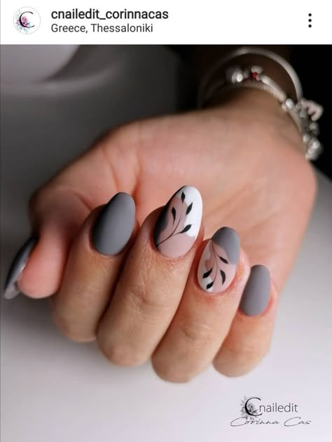 Grey Nail Designs, Ideas Uñas, Subtle Nails, Matte Nails Design, Gray Nails, Nails 2022, Her Nails, Acrylic Nails Coffin Short, Short Acrylic Nails Designs