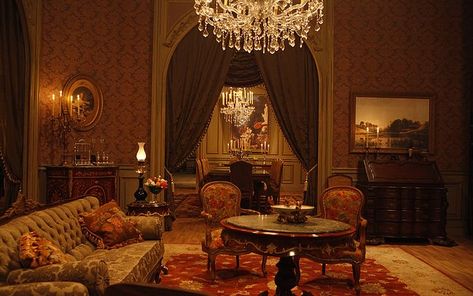 Dark Academia Room Ideas, Mansion Aesthetic, Salas Living Room, Royal Room, Dream House Aesthetic, Dream Mansion, English Decor, Victorian Mansions, Dark Interiors