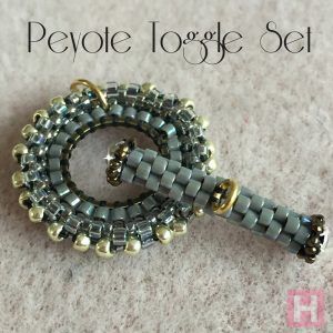 Beaded Clasp, Beaded Toggle Clasp, Seed Bead Bracelets Tutorials, Beadwork Bracelet, Duo Beads, Beaded Bracelets Tutorial, Beaded Jewlery, Beaded Jewelry Tutorials, Seed Bead Tutorial