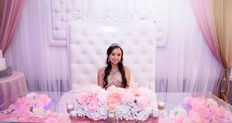 Here are 8 simple ways to make your head table amaze your guests! Quince Table, Sweet 16 Cinderella Theme, Princess Quince, Cinderella Sweet 16, Cinderella Theme, Quinceanera Planning, Main Table, Quinceanera Decorations, Quinceanera Themes