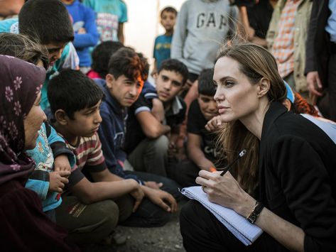 Jordan - Angelina Jolie's humanitarian work - Pictures - CBS News Angelina Jolie Charity, Humanitarian Work, Refugee Camp, Gossip News, Charity Work, Beastie Boys, Missions Trip, Wing Chun, Lara Croft