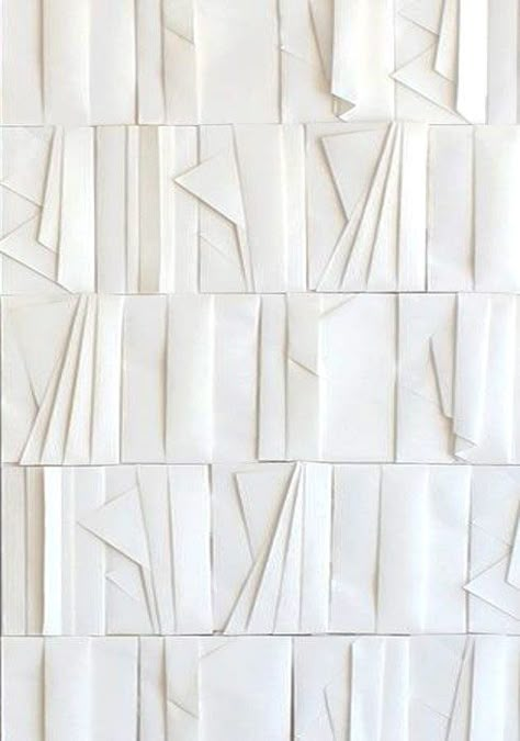 margadirube:“ is2daytuesday:origami wall décor ori higashiya http://higashiya-shop.com/?mode=f1” Origami Wall, Tv Fal, Material Textures, Tiles Texture, Wall Finishes, Materials And Textures, Wall Patterns, Wall Treatments, Wall D