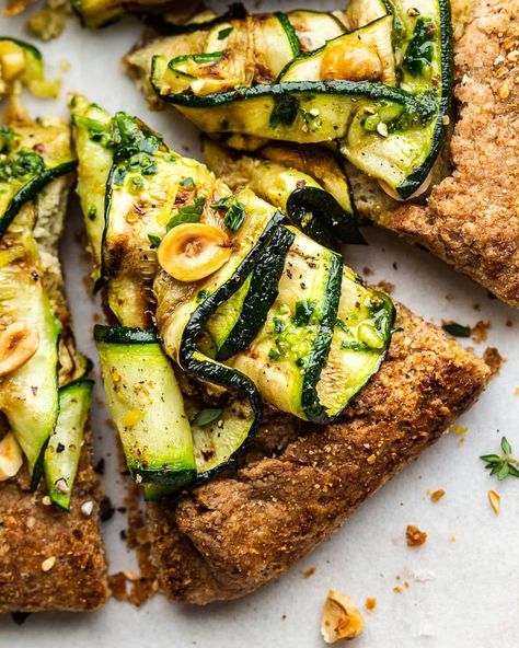 Vegan zucchini galette - Lazy Cat Kitchen Vegan Zucchini Quiche, Vegan Gallete Recipe Savory, Vegan Galette Savory, Vegan Zucchini Casserole, Vegan Galette, Zucchini Galette, Zucchini Vegan, Vegan Zucchini Recipes, Vegan Zucchini Bread