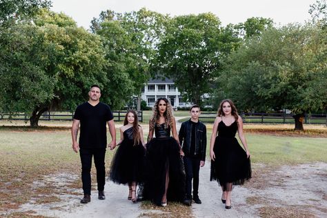 Witchy Family Photoshoot, Gothic Style Family Photos, Edgy Family Pictures, Black Formal Family Photoshoot, Dark Family Photoshoot Outfits, Goth Fall Family Photos, Black Clothing Photoshoot Family, Family Photos All Black Outfits, Spooky Fall Family Photos