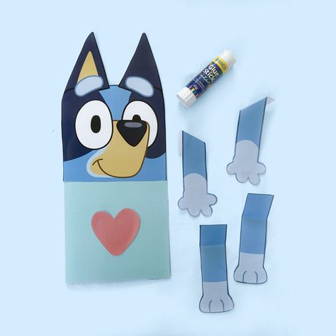 Bluey Paper Crafts, Bluey Crafts For Kids, Bluey Crafts, Bluey Craft, Kindergarten Art Activities, Hug Card, To A Special Person, Bluey Birthday, Bluey Bingo