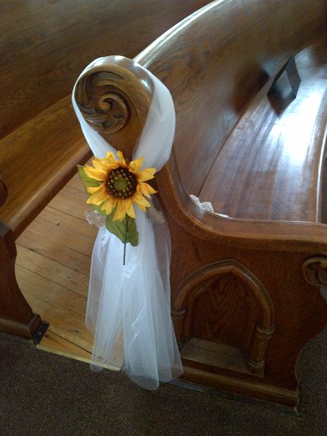 Sunflower pew bow Sunflower Wedding Decorations, Sunflower Themed Wedding, Church Pew, Spring Weddings, Yellow Wedding, Rustic Country Wedding, Sunflower Wedding, Wedding Ceremony Decorations, Ceremony Decorations