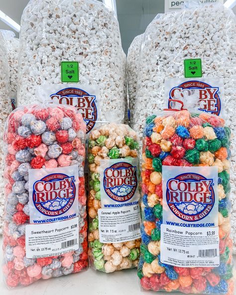 Happy National Popcorn Day 🍿 Your Williamsburg Hy-Vee is proud to offer many flavors of popcorn from local business Colby Ridge. Celebrate this fun day by grabbing your favorite flavor!! #HelpfulSmileStrong Popcorn Business, National Popcorn Day, Popcorn Day, Popcorn Balls, Popcorn Gift, Candy Popcorn, Food Pack, Happy Bday, Fun Day