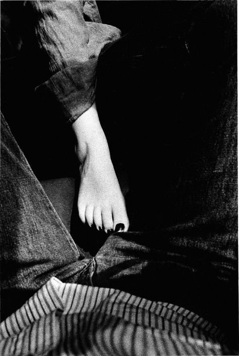 Ralph Gibson Ralph Gibson, William Eggleston, Vivian Maier, Art Of Seduction, Anais Nin, Foto Art, Black White Photos, White Photo, Photographic Art