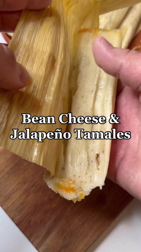 Tamales Recipe Cheese, Tamales Bean And Cheese, Jalapeno Tamales, Bean Tamales Recipe, Bean And Cheese Tamales Recipe, Sweet Tamales Recipe, Bean And Cheese Tamales, Tamale Filling Ideas, Chile And Cheese Tamales