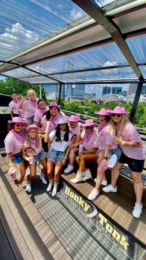 Bachelorette Outfits Group Nashville, Nashville Hen Party, Nashville Bachelorette Party Outfit Themes, Cowgirl Hens Party Outfit, Nashville Bachelorette Party Outfit Pink, Hen Party Cowgirl Theme, Nashville Bachelorette Party Themes Outfits, Cowgirls And Cocktails Bachelorette, Cowgirl Hen Do