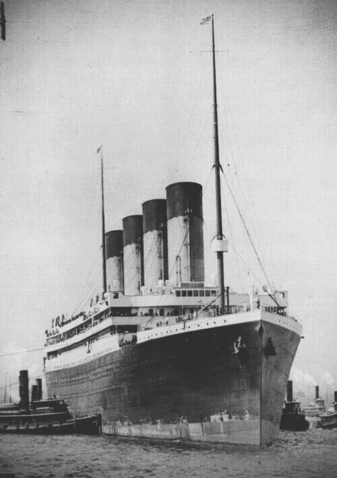 Lusitania Ship, Titanic Belfast, Sunderland City, Titanic 2, Rms Olympic, Titanic Facts, Tank Wallpaper, Titanic History, Titanic Ship