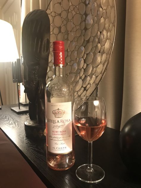 Stella Rose Wine, Rose Alcohol, Stella Rosa Wine, Stella Rosa, Stella Rose, Alcohol Aesthetic, Drinks Alcohol, Honey Blonde Hair, Drinks Alcohol Recipes