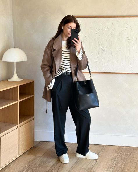 Emma Hill (@emmahill) • Instagram photos and videos Emma Hill Style, Everyday Outfit Inspirations, Emma Hill, Slay The Day, Daily Outfit Inspiration, Holiday Party Outfit, Flowy Maxi Dress, Basic Outfits, Autumn Inspiration