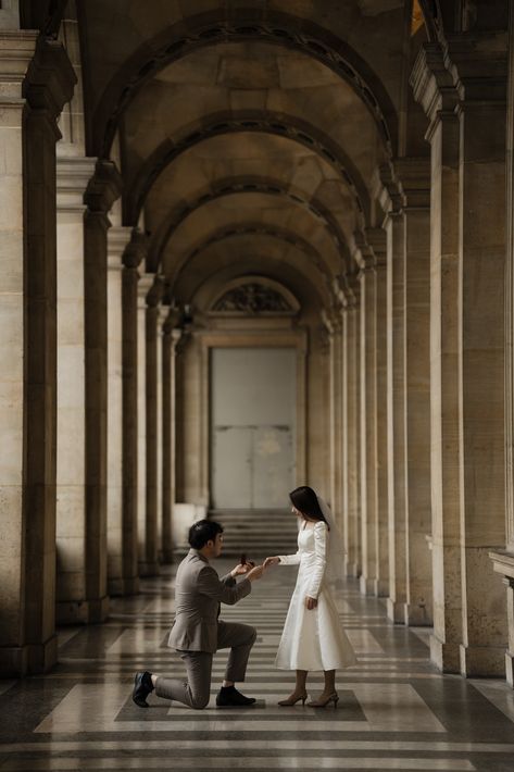 A breathtaking moment of love in the heart of Paris 💕✨ An unforgettable marriage proposal at the iconic Louvre museum. Here's to forever amidst art and romance. #LoveInLouvre #ParisProposa Paris Proposal Ideas, Art Museum Proposal, Europe Proposal, Louvre Photo Ideas, France Proposal, Proposal Pics, Museum Proposal, Vintage Proposal, Paris Proposal