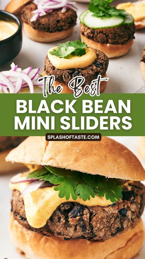 Easy Black Bean Slider Recipe Vegetarian Sliders, Slider Recipe, Mini Sliders, Picnic Snacks, Vegetarian Burger, Appetizers Easy Finger Food, Football Party Food, Mini Burgers, Bean Burger