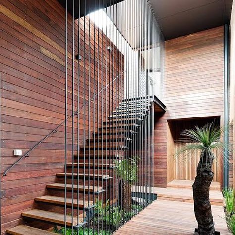 https://encrypted-tbn0.gstatic.com/images?q=tbn%3AANd9GcSdvieKoQDgX4IfMU6uAH51rvcDj16S6KMZqQ&usqp=CAU Breathe Architecture, Stair Design Architecture, Staircase Interior Design, Staircase Design Modern, Creek House, Stairs Design Interior, Stair Railing Design, Stairway Design, Stairs Design Modern