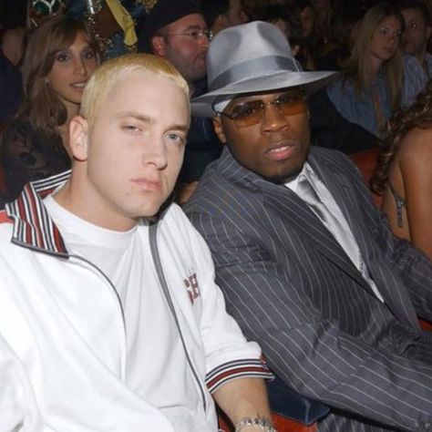 Eminem And 50 Cent, The Slim Shady, The Eminem Show, 90s Rappers, New Tv Shows, Collage Des Photos, Country Music News, Eminem Rap, Batman Comic Books