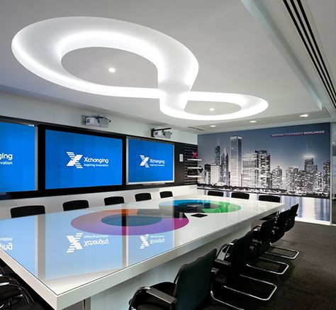 The Xuber Executive Briefing Centre at our Walbrook office, book a demo now! http://www.xuber.com/contact-us Technology Office Design, Futuristic Office, Ceilings Design, Meeting Room Design, Stretch Ceiling, Office Meeting Room, Office Gadgets, Technology Hacks, Innovation Centre