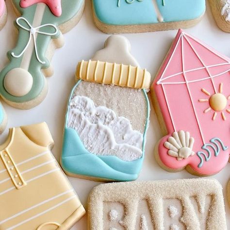 Katie | Los Angeles Custom Cookies on Instagram: "Beach Baby🐚🌊☀️⁠
.⁠
.⁠
.⁠
#beachbabyshower #babyshowercookies #babyshowercookieset #losangelescookies #losangelescustomcookies #sugarcookie #sugarcookiedecorating #sugarcookiesofinstagram #customsugarcookies #thesweetpeacookieco #satisfyingvideos #cookievideo #glendalecookies #glendaleca" Baby On Board Cookies, Beach Gender Reveal, Fondant Biscuits, Surfer Baby Shower, Surfer Baby, Gender Reveal Cookies, Beach Baby Showers, Royal Iced Cookies, Tropical Baby Shower