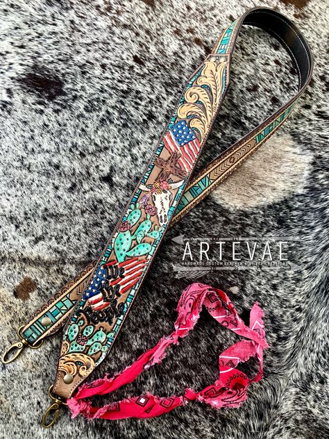 Custom Leather Purse, Tooled Purse Strap, Leatherwork Projects, Western Bags Purses, Western Bags, Leather Purse Strap, Western Bag, Leather Designs, Tooled Leather Purse