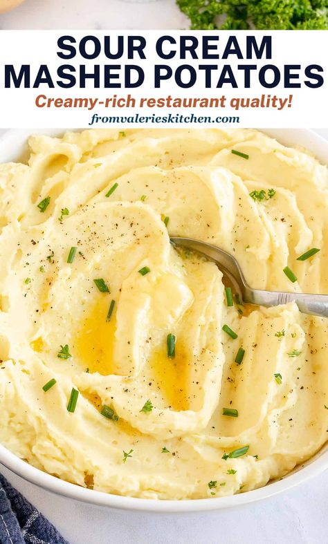 Once you try creamy, rich Sour Cream Mashed Potatoes there's no going back! Simple ingredients and some important tips will help you create these restaurant quality mashed potatoes. Mashed Potatoes Recipe Sour Cream, Mashed Potatoes With Sour Cream, Cream Mashed Potatoes, Cream Potatoes, Delicious Mashed Potatoes, Potatoes With Sour Cream, Sour Cream Mashed Potatoes, Sour Cream Potatoes, Make Ahead Mashed Potatoes