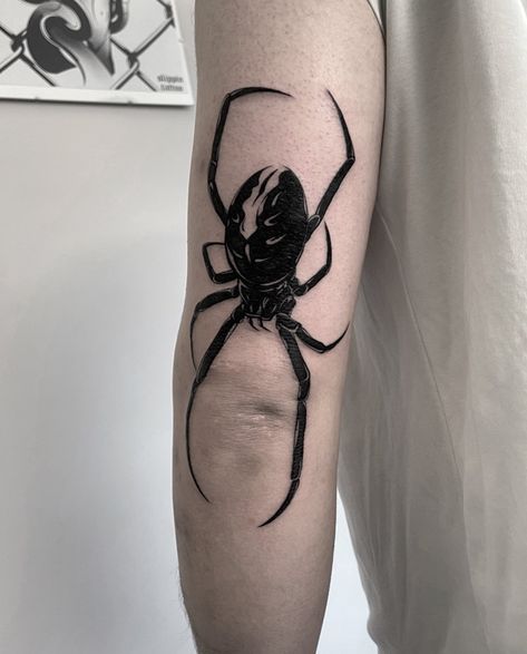 spider nubmer 582626638492 🖤 I’m very pleased that you like my spiders so much 🖤 🇬🇧LONDON🇬🇧 15-21 JULY bookings open dziareczka zrobiona na otwarciu @godzillatattooshop pozdrawiam cipleutko #tattoo #blackwork #blactktattooart #blacktattoo #darktattoo #onlythedarkest #linetattoo #simpletattoo #ttoo #parloiruk #shadows #sad #contemporarytattooing #highcontrast #graphic #legtattoo #tattooedgirl #linework #blackworkerssubmission #darkartists #poland #brutaltattoo Blackwork Spider Tattoo, Spider Tattoos, Spider Tattoo, 21 July, Dark Tattoo, Line Tattoos, Blackwork Tattoo, High Contrast, Leg Tattoos