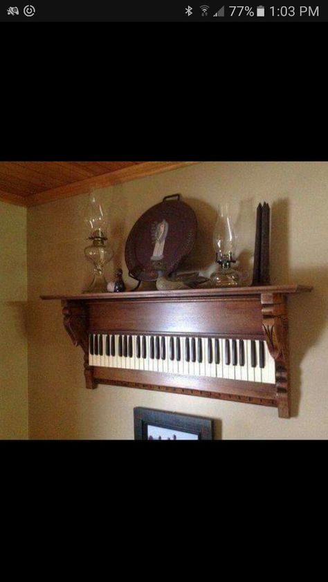 Piano Crafts, Music Furniture, Painted Pianos, Piano Decor, Piano Parts, Piano Art, Old Pianos, Refinishing Furniture Diy, Music Crafts