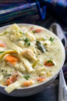 Homemade Creamy Chicken Noodle Soup, Creamy Chicken Noodle, Chicken Recipes Easy Quick, Chicken Noodle Soup Crock Pot, Creamy Chicken Noodle Soup, Dinner Homemade, Chicken Noodle Soup Easy, Soup Chicken, Homemade Soup Recipe