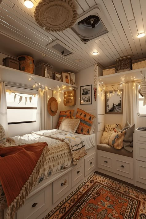 Airstream Interior Ideas Trailer Remodel, 1970s Camper Remodel, Modern Camper, Camper Remodel Ideas, Airstream Decor, Vintage Trailer Remodel, Rv Living Room, Rv Interior Design, Vintage Camper Interior