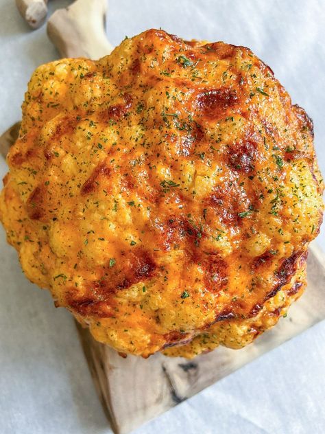 Whole Roasted Cauliflower Cooking Whole Cauliflower, Baked Whole Cauliflower Recipe, Whole Roasted Cauliflower Recipes, Whole Cauliflower Recipes, Whole Cauliflower Roasted, Roasted Whole Cauliflower, Whole Cauliflower, Roasted Cauliflower Recipe, Roast Cauliflower