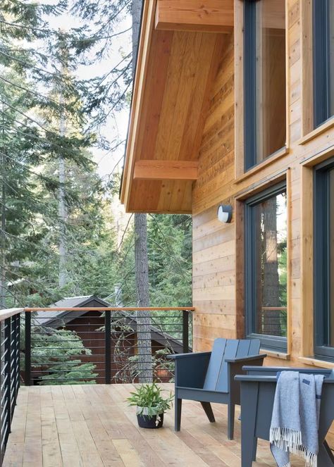 Modern Front Porch Ideas, Patio Refresh, Modern Front Porches, Lake Tahoe Cabin, Cabin Deck, Tahoe Cabin, Cabin Modern, Cabin Getaway, Cabin Interior Design