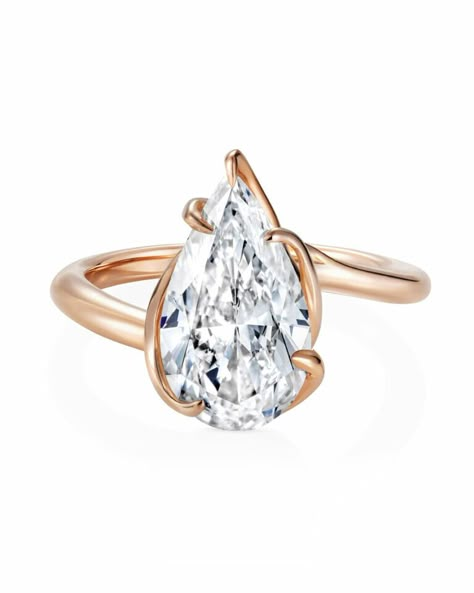 Three Diamond Engagement Ring Designers Who Should be on Your Radar Three Diamond Engagement Ring, Creative Engagement Rings, Movie Jewelry, Pear Moissanite Engagement Ring, Classic Diamond Ring, Top Engagement Rings, Hand Rings, Engagement Ring For Her, Trending Engagement Rings