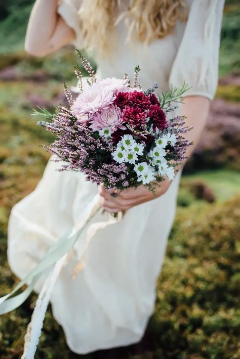 Bouquet Flowers Bride Bridal Pink Red Daisy Heather Yorkshire Moors Elopement Miss Whittingtons Photography #WeddingBouquet #WeddingFlowers #BrideBouquet #BridalBouquet #Wedding Daisy Bouquet Wedding, Heather Wedding, Yorkshire Moors, Flowers Bride, Red Bouquet Wedding, Elopement Styling, Daisy Bouquet, Wedding Bouquets Pink, Red Daisy