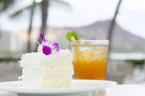 Coconut Cake Recipe, Trip To Hawaii, Fruitcake Recipes, Hawaiian Vacation, Hawaiian Food, Tropical Escape, Best Cookie Recipes, Coconut Cake, Baking Supplies