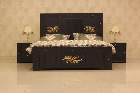 Bedroom Set Design, Bridal Bedroom, Matching Bedroom Furniture, Ikea Bedroom Furniture, Bad Room Design, Simple Furniture Design, Bedroom Set Designs, Nightstand Black, Mirror Dresser