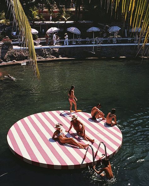 Slim Aarons (@slim_aarons) posted on Instagram • May 11, 2020 at 1:31pm UTC Slim Aaron, Slim Aarons Photography, Floating Deck, Lacey Chabert, Slim Aarons, Marmaris, European Summer, Travel Inspo, Mykonos