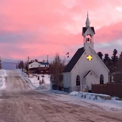 Fairplay Colorado, Winter Sunrise, Sunday Service, Old Churches, Old Church, South Park, Travel Usa, Small Towns, 100 Years