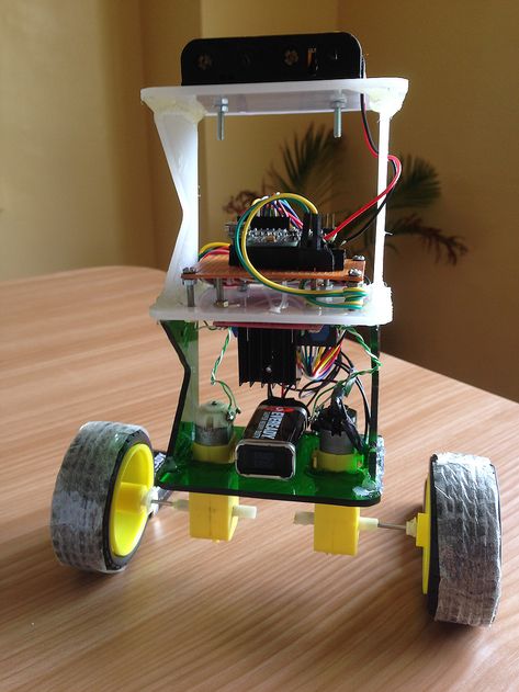 arduino self-balancing robot assembled 3d Printed Robot, Balancing Robot, Build A Robot, Arduino Projects Diy, Diy Arduino, Arduino Programming, Arduino Robot, Robotics Engineering, Robotics Projects