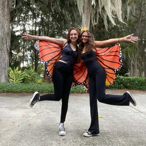 Adult Butterfly Costume, Halloween Costumes Butterfly, Butterfly Halloween Costume, College Costumes, Butterfly Halloween, Galaxy Stuff, Cute Group Halloween Costumes, Girl Group Costume, Butterfly Costume