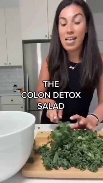 Colon Detox, Detox Salad, Easy Healthy Meal Prep, Green Pepper, Eat Better, Health Dinner Recipes, Naturopathy, Food Videos Cooking, Instagram Summer