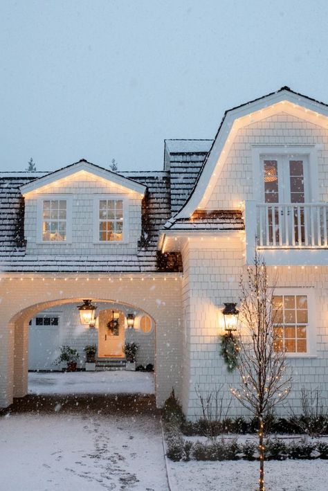 Gambrel Exterior, Holiday String Lights, Up House, Cute House, Home Decorating Ideas, New Traditional, Dream House Interior, Dream House Exterior, House Goals