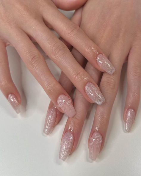 Jelly Nails Are Making a Comeback For Spring Mermaid Nails Design Simple, Colorado Nails, Pink Mermaid Nails, Nyc Nails, Ballet Nails, Velvet Nails, Milky Nails, Nagel Tips, Mermaid Nails