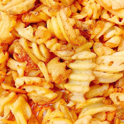 Seasoned Waffle Fries Seasoned Waffle Fries, Waffle Fries, Health Dinner, Baked Fries, Health Dinner Recipes, Fried Food, Latest Recipe, Spice Mixes, Small Bowls