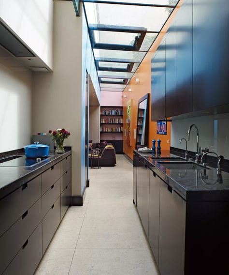 The dirty kitchen is the new trend for serious entertainers | Homes & Gardens Double Galley Kitchen, Narrow Kitchen Layout, Black Kitchen Ideas, Dirty Kitchen Design, Dirty Kitchen, Galley Kitchens, Small Kitchen Layouts, Narrow Kitchen, Black Kitchen Cabinets