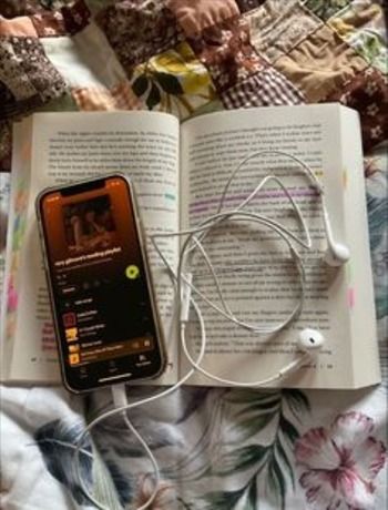 Reading Playlist, Hands To Myself, Fall Mood Board, Fall Inspo, Fall Feels, Rory Gilmore, Best Seasons, Coffee And Books, Autumn Cozy