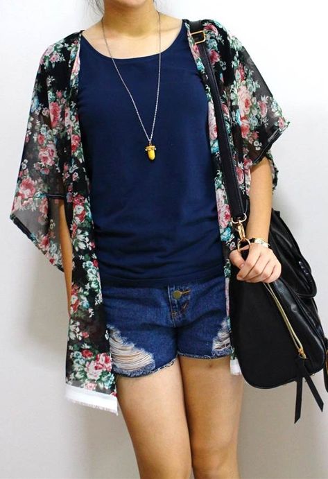 Kimono cardigan outfit