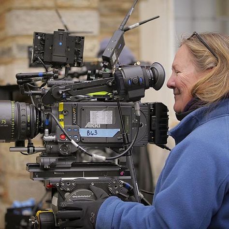 Camera Woman, Arri Alexa, Camera Operator, Cinema Camera, Film School, Like A Boss, Movie Scenes, On Set, Cinematography