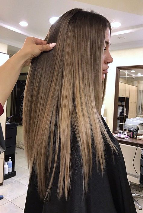 Ombre Hair Blonde, Blow Dry Hair, Hair Color Light Brown, Honey Blonde Hair, Hair Done, Brown Hair Balayage, Light Hair Color, Balayage Hair Blonde, Brown Blonde Hair